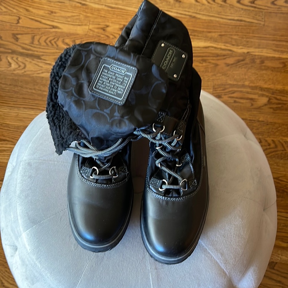 Winter Boots size 10 Women’s!